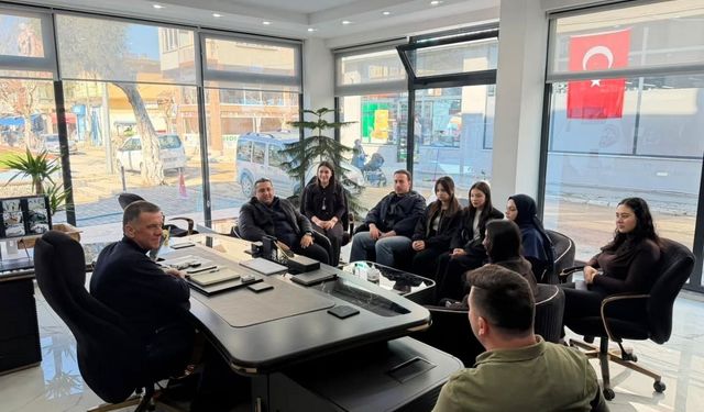 Yenipazar'da gençlerin sesi yönetimle buluştu