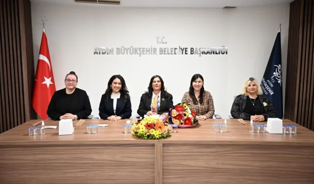 Çerçioğlu ve AK Kadınlar Bir Arada!