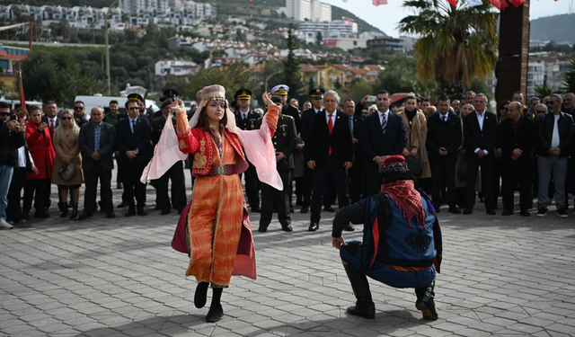 Atatürk’ün Kuşadası’na Gelişinin 102’nci Yılı