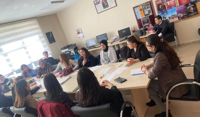 Atça Şehit Mutlu Uçar Anadolu Lisesi'nde Toplantı