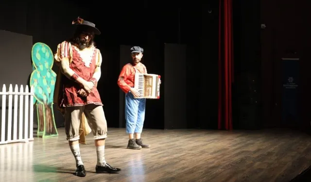 Aydın’da Dünya Tiyatro Haftası Etkinliği