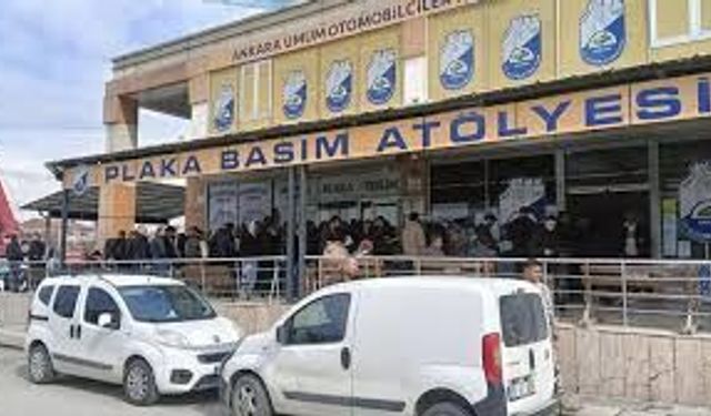 APP Yoğunluğu: Uzun Kuyruklar Oluştu