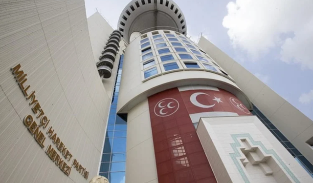 MHP, İstanbul teşkilatını feshetti