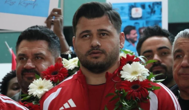 Şampiyon güreşçi Rıza Kayaalp yurda döndü