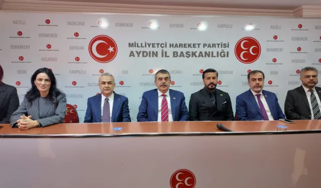 Bakan Tekin MHP Teşkilatıyla Buluştu