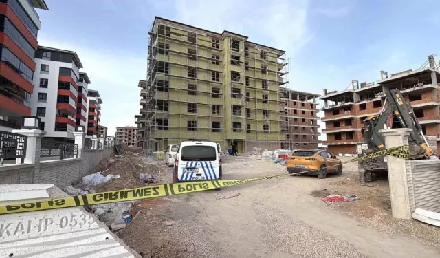 Asansör Boşluğunda Feci Son