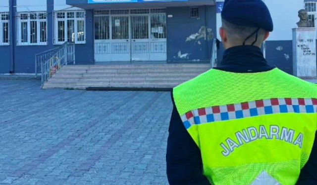 Okullarda Jandarmadan Sıkı Denetim