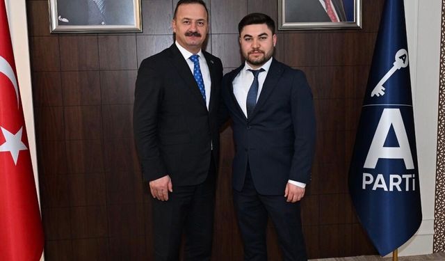 Anahtar Parti Koçarlı’da İstifa