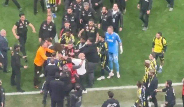 Derbi Bitti, Saha Karıştı