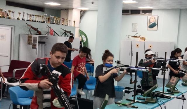 GSB Spor Okullarıyla Gençler Spora Kazandırılıyor