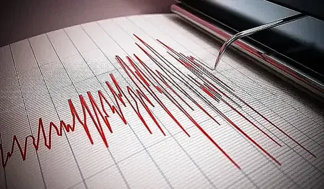 Ege’de Korkutan Deprem
