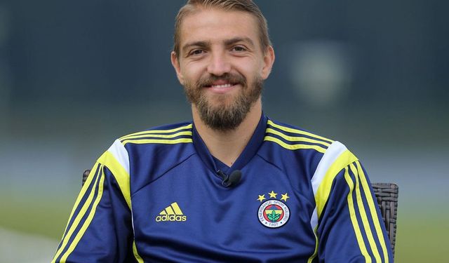 Erkin futbolu bıraktı