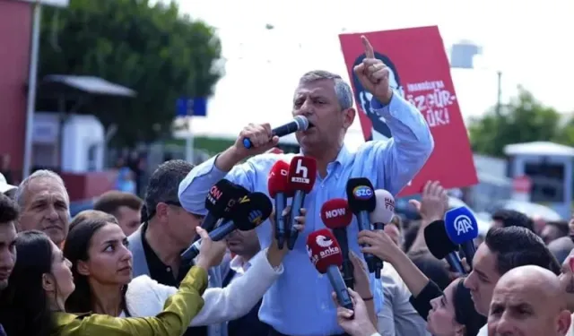 Özgür Özel'den yeni parti açıklaması