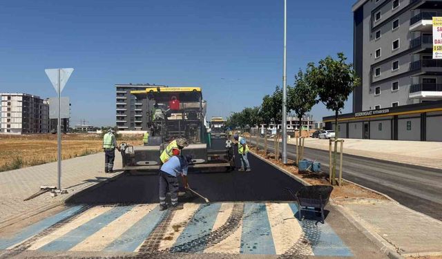 Aydın’da yol yapım ve onarım çalışmaları sürüyor