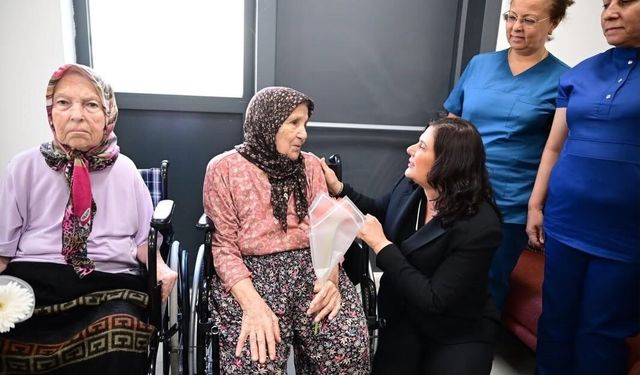 Başkan Çerçioğlu'ndan yaşlı çınarlara ziyaret
