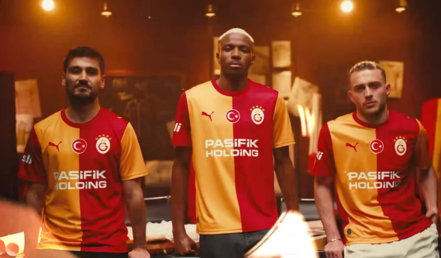 Galatasaray 2026-2027 formalarını tanıttı
