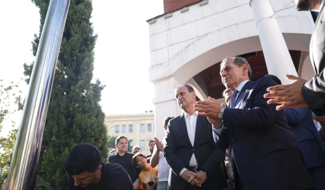 Dursun Özbek: "Şampiyonluk anamızın ak sütü gibi helal"