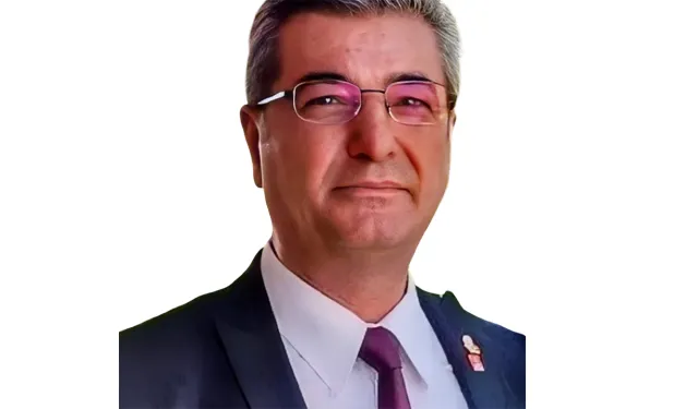 CHP'li Eski ilçe Başkanından partiden ayrılanlara sert tepki