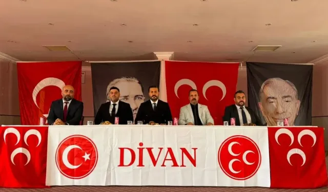 MHP Sultanhisar'da Kenan Günzüt yeniden başkan seçildi
