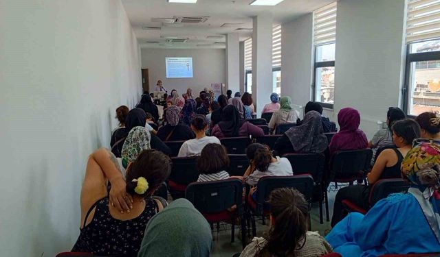 Nazilli'de kadınlara yönelik bilgilendirme