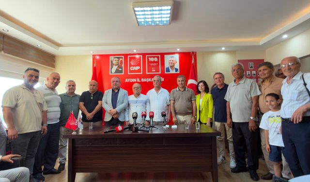 Bülent Tezcan'dan “Sarayın Marabası” çıkışı