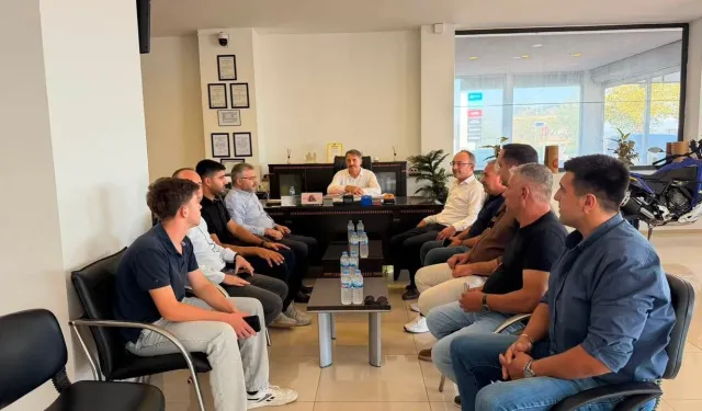 AK Partili Özmen, Öztürk’e taziye ziyaretine geldi