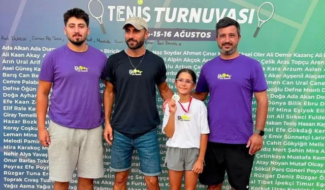 EA Tenis Akademisi turnuvaya damga vurdu
