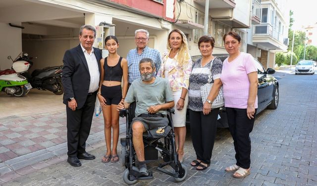 Başkan Yetişkin'den akülü sandalye desteği
