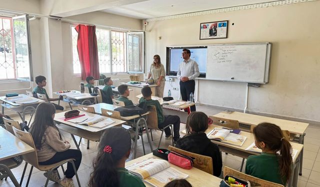Bozdoğan'da kaymakamın eğitim mesaisi