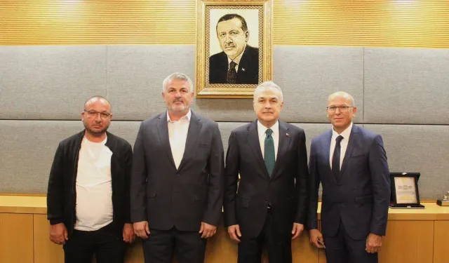 AK Partili Savaş, talepleri Meclis'te dinledi