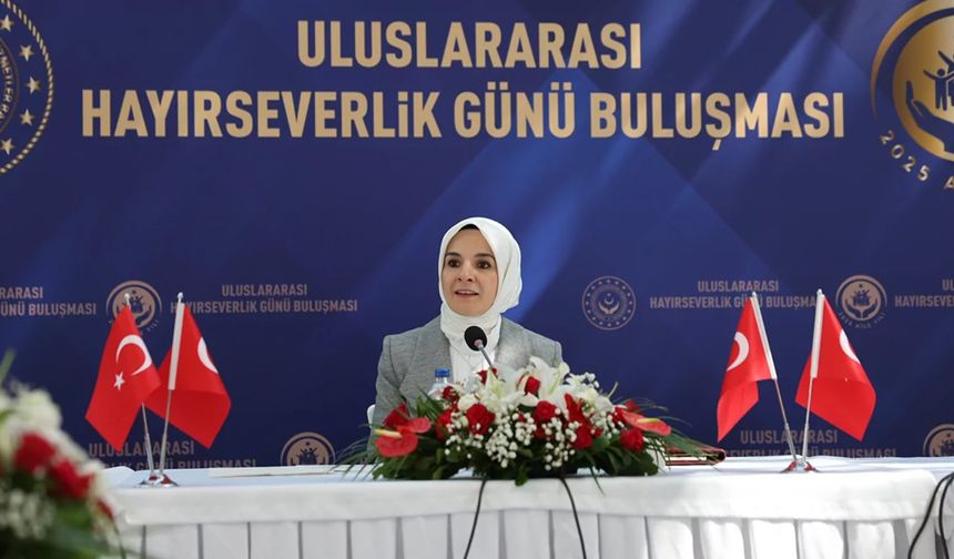 Bakan Göktaş, Darülaceze bağışçılarıyla buluştu