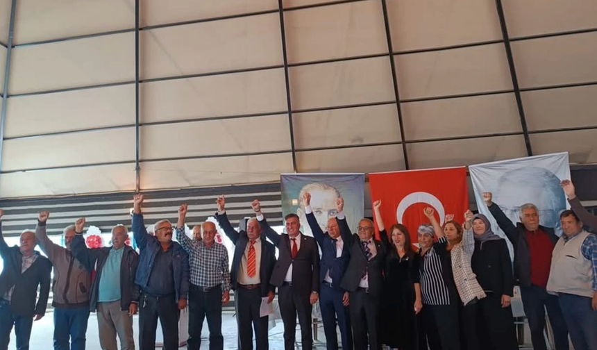 İYİ Parti Koçarlı başkanından vazgeçmedi