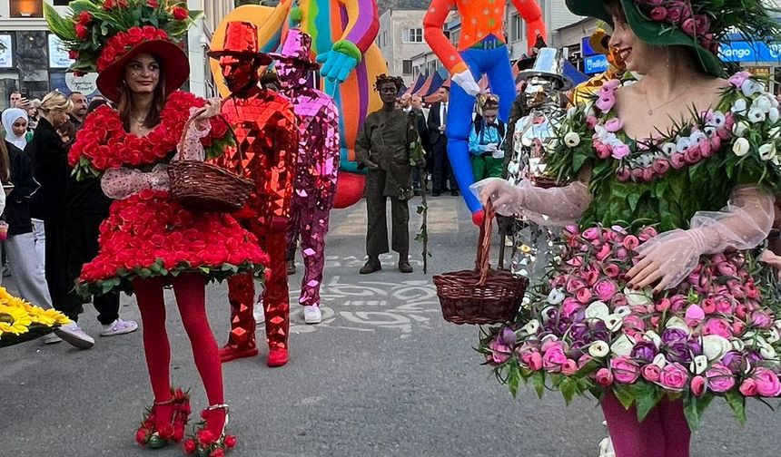 15. Geleneksel Koçarlı Çam Fıstığı Festivali