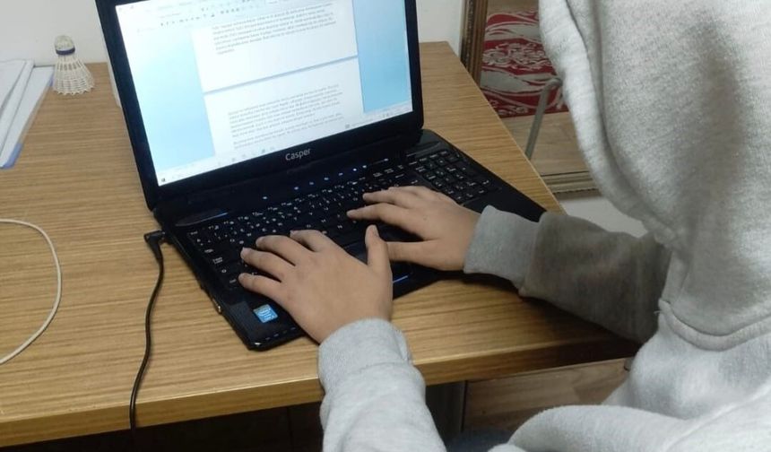 Lise öğrencileri felsefenin düşünce evreninde buluştu