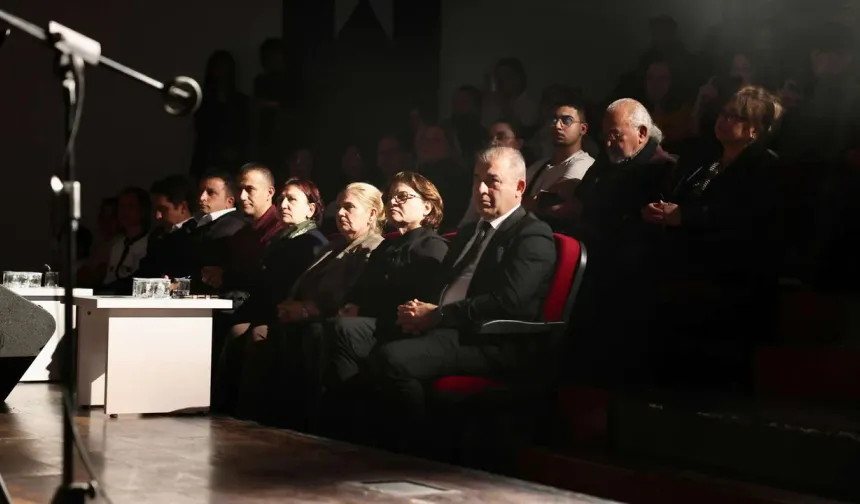 Depremde Hayatını Kaybedenler Anıldı