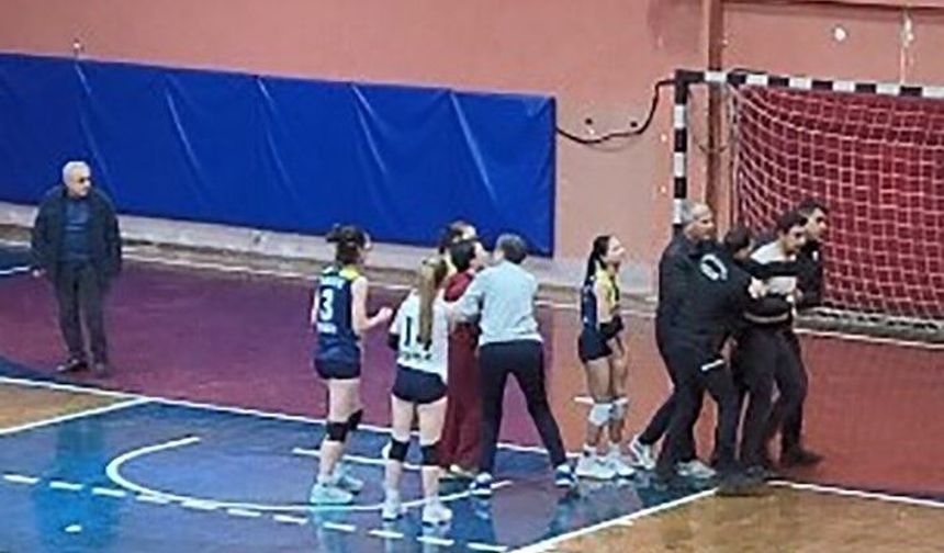 Maç Seyircisiz Kaldı