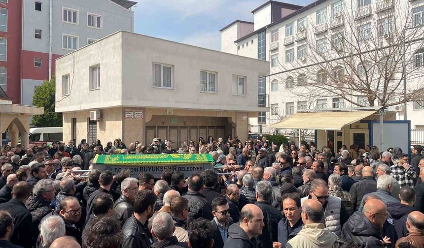 Duayen Prof. Dr. Bolaman son yolculuğuna uğurlandı