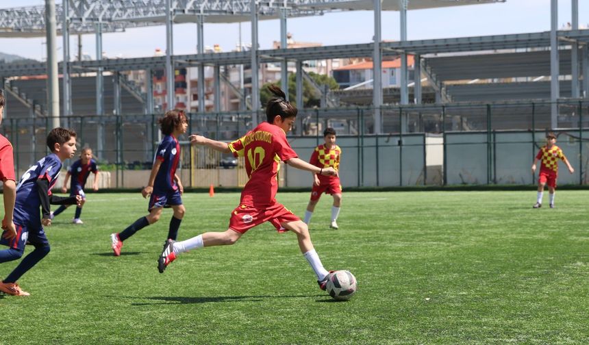 Şampiyonluk İçin Ter Dökecekler