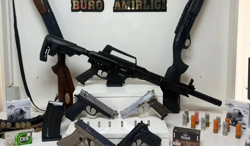 Sosyal Medyada Silah Şovu Operasyonu