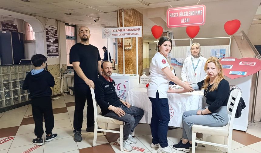 Sağlığı Haftası’nda Farkındalık Standı