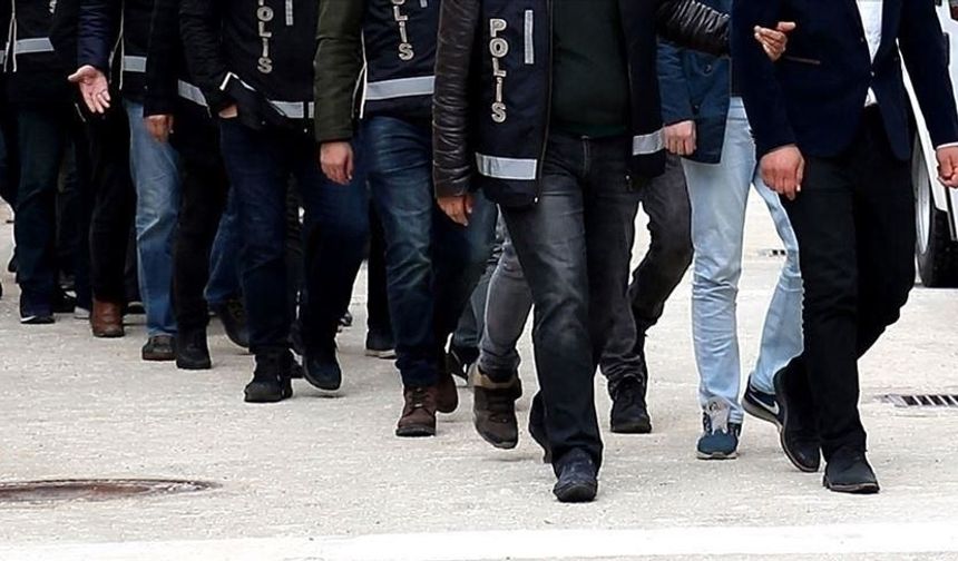 Belediye Başkanı Dahil 19 Kişi Tutuklandı