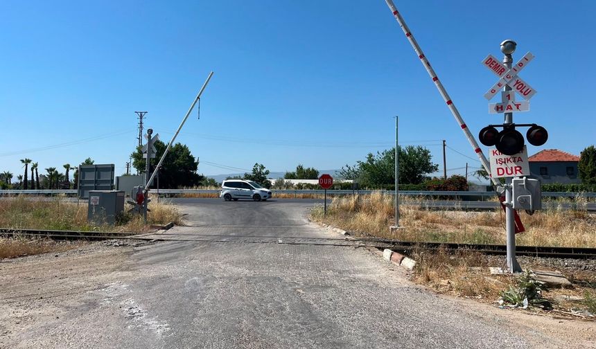 Muhtarlar Ayaklandı!