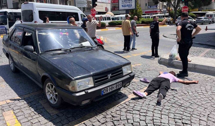 Yolun Karşısına Geçerken Otomobil Çarptı