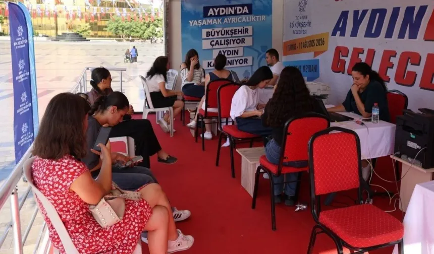 Aydın Büyükşehir Belediyesi'nden adaylara ücretsiz tercih desteği