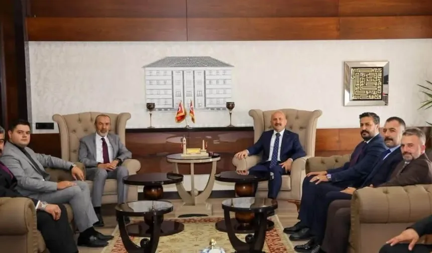 MHP Kuşadası heyetinden Vali Varol'a ziyaret