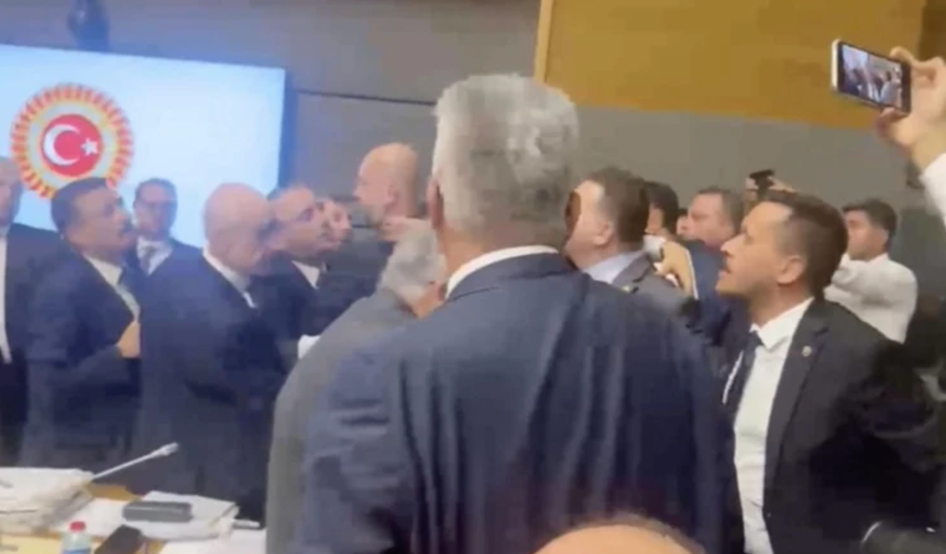 MHP ve İYİ Partili'ler arasında 'pislik' kavgası