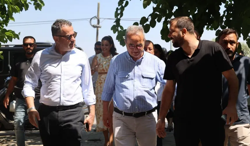 YENİ Parti Aydın Vekilleri genç çifti mutlu gününde yalnız bırakmadı