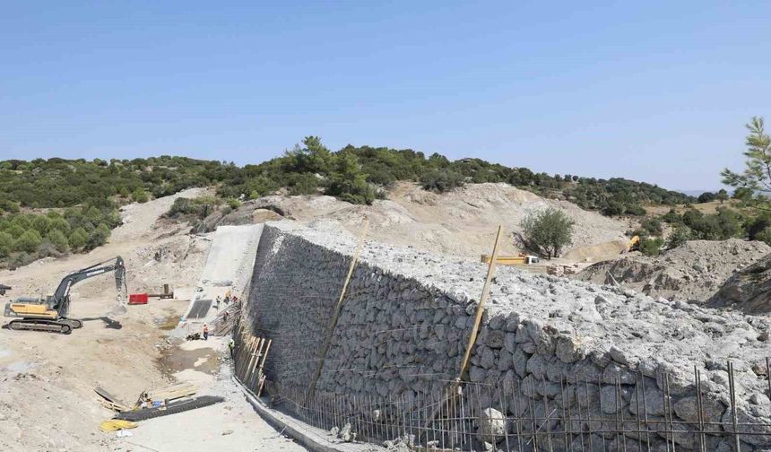 Karpuzlu'da Umcular Göleti Projesi hızla yükseliyor