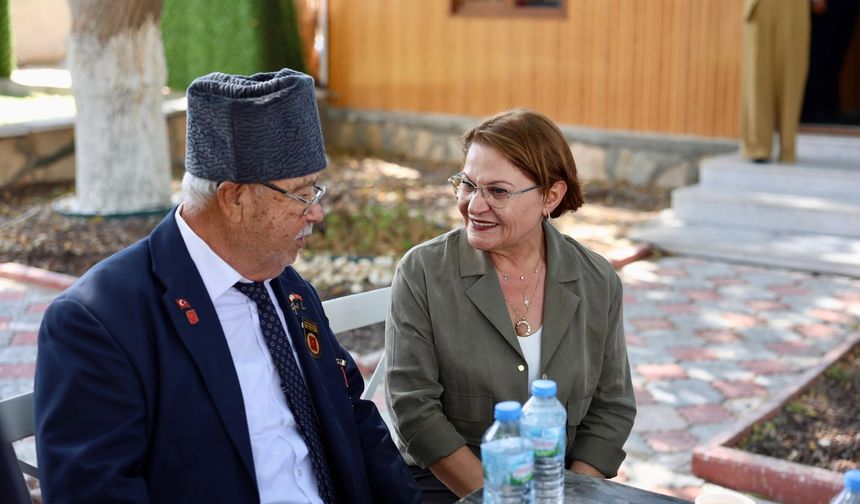 Başkan Gençay gazilerle bir araya geldi