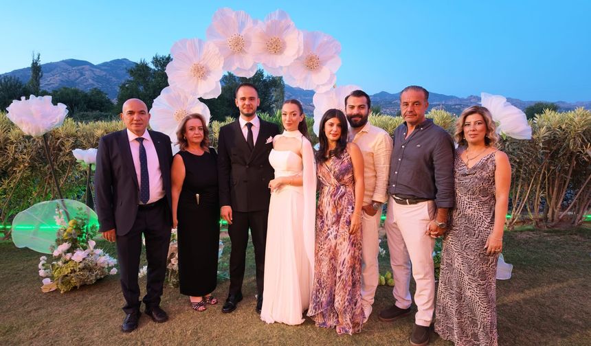 Kahyaoğulları ve Zoroğlu ailelerinin mutlu günü